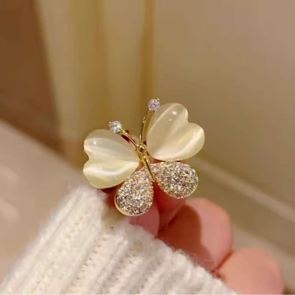 Elegant Gold and Cream Butterfly Brooch
